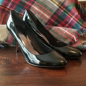 Coach black patent pumps size 9